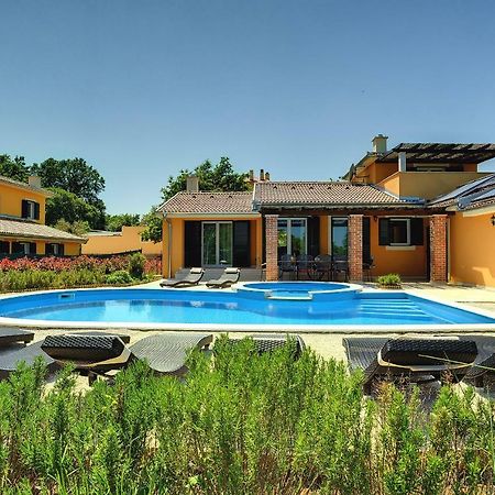 Villas Vea Histria Rezanci Экстерьер фото