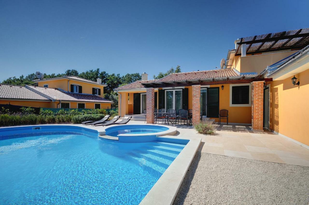 Villas Vea Histria Rezanci Экстерьер фото