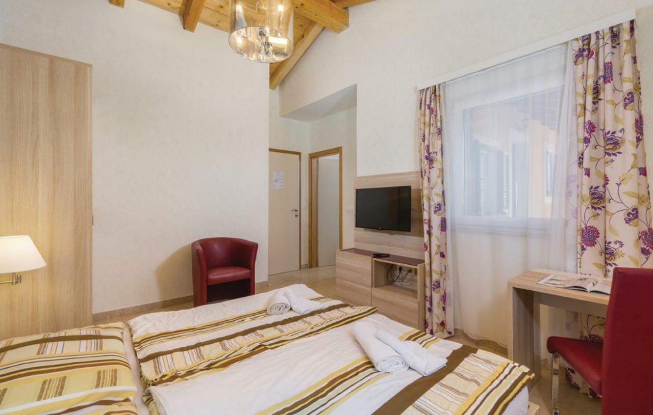 Villas Vea Histria Rezanci Экстерьер фото