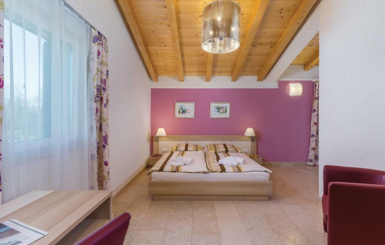 Villas Vea Histria Rezanci Экстерьер фото
