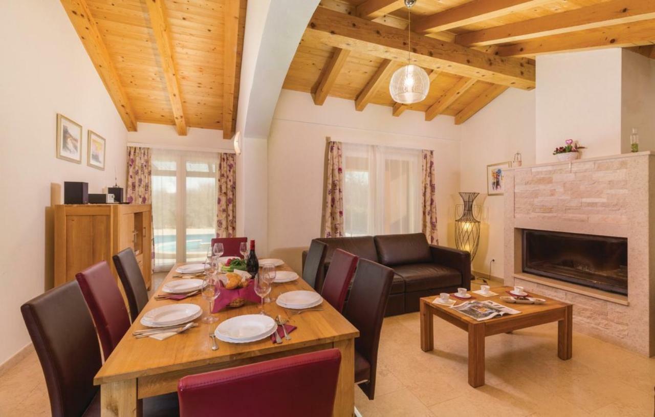 Villas Vea Histria Rezanci Экстерьер фото