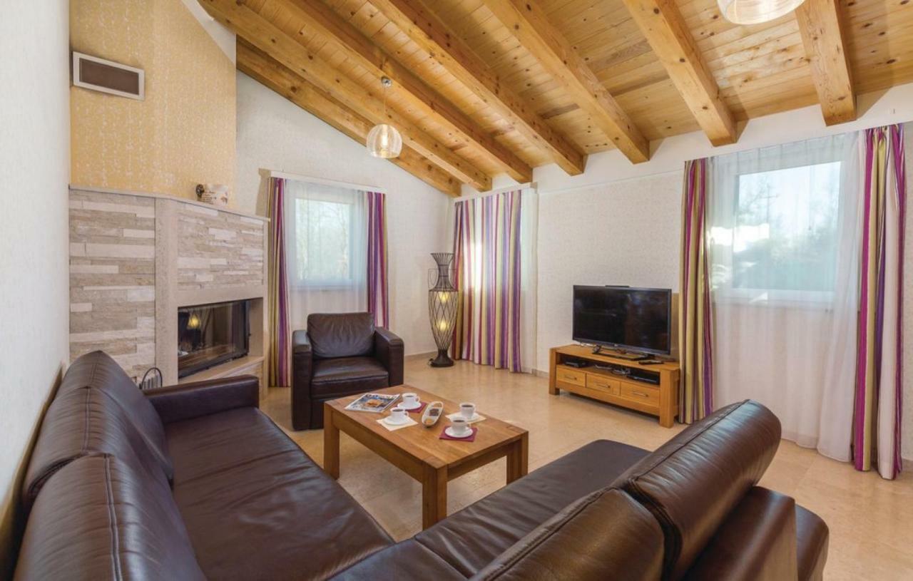 Villas Vea Histria Rezanci Экстерьер фото