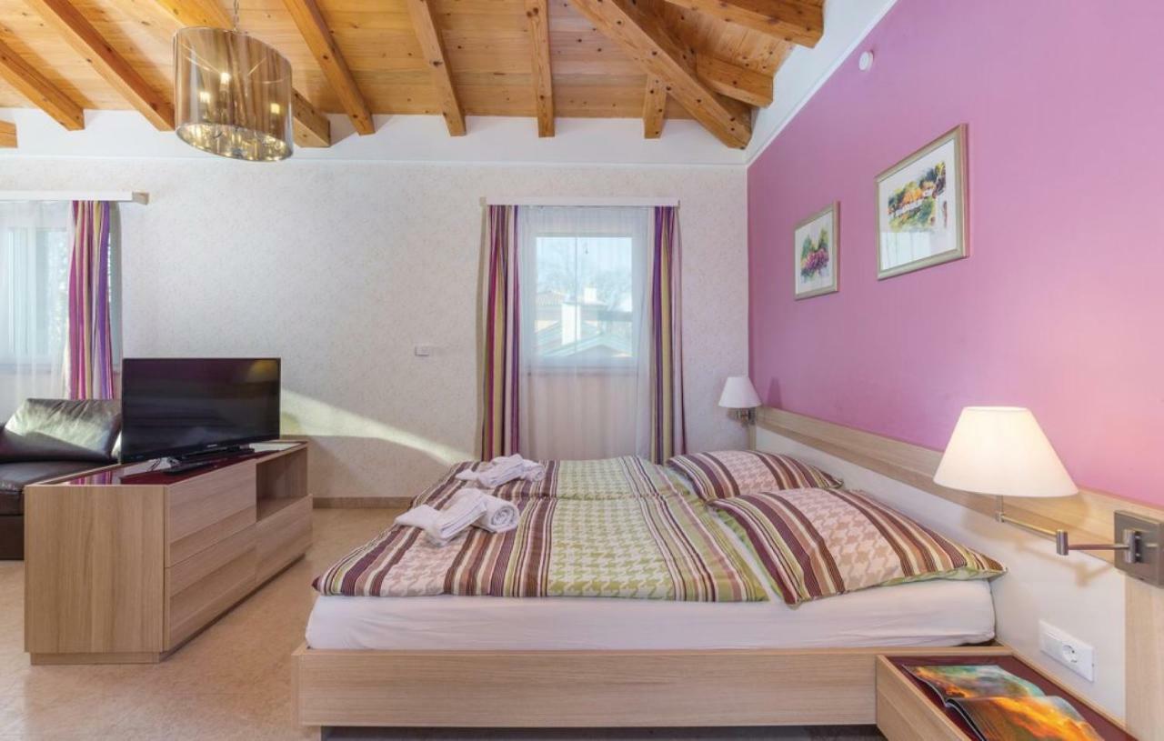 Villas Vea Histria Rezanci Экстерьер фото